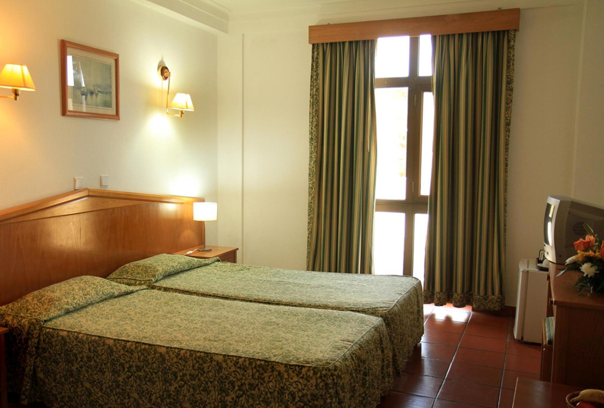 Colina Do Mar Hotel Albufeira Exterior photo