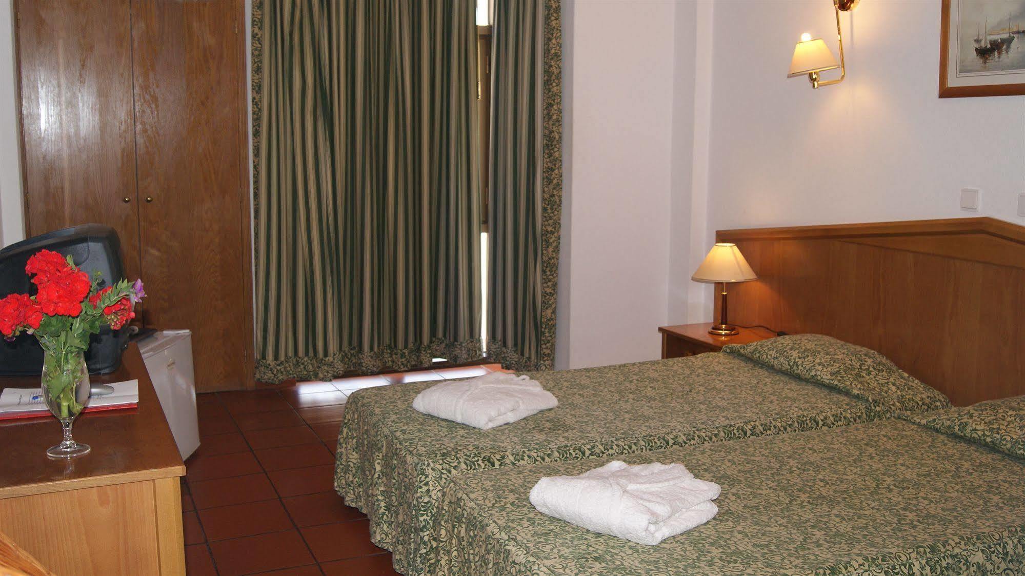 Colina Do Mar Hotel Albufeira Exterior photo